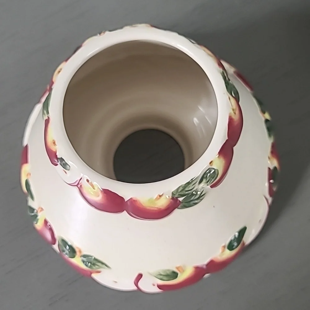 Yankee Candle Ceramic Apple Motif  Candle Shade